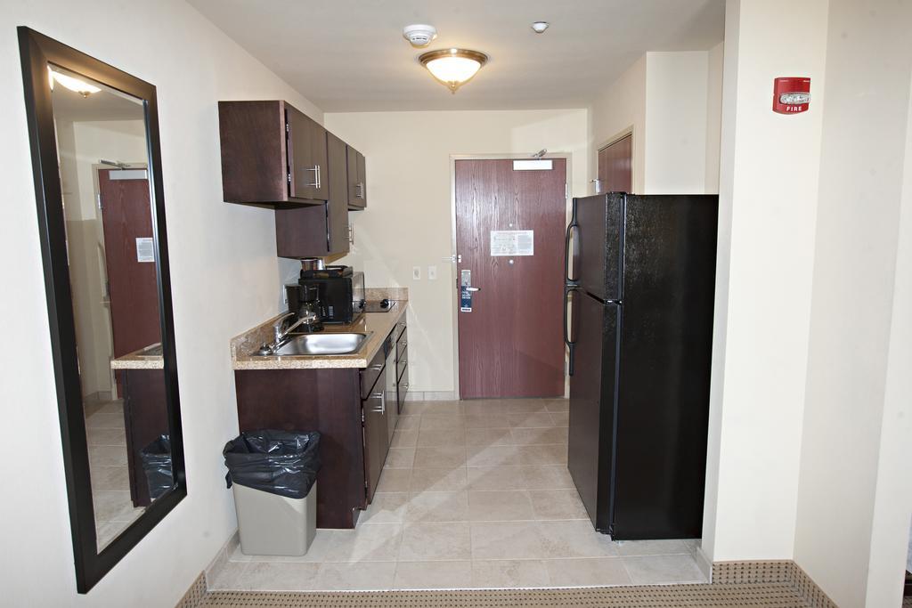 Cobblestone Inn & Suites - Langdon Dış mekan fotoğraf