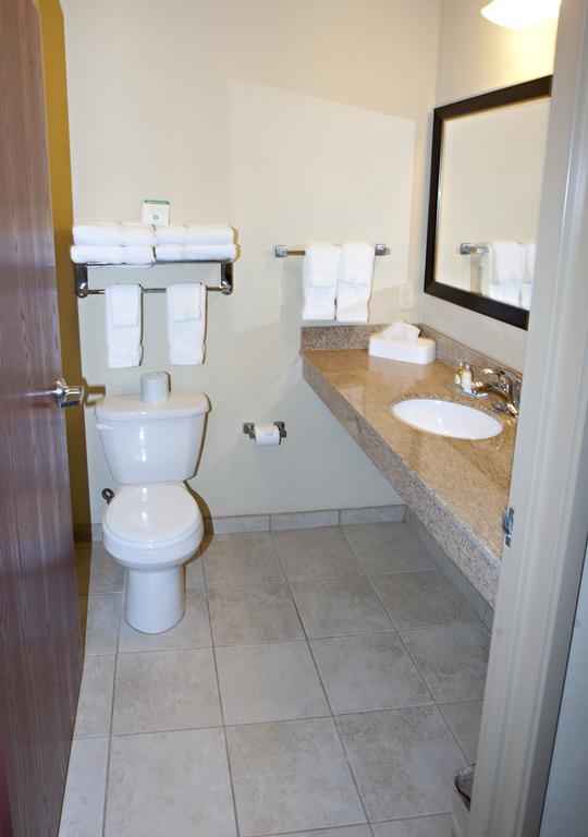 Cobblestone Inn & Suites - Langdon Dış mekan fotoğraf